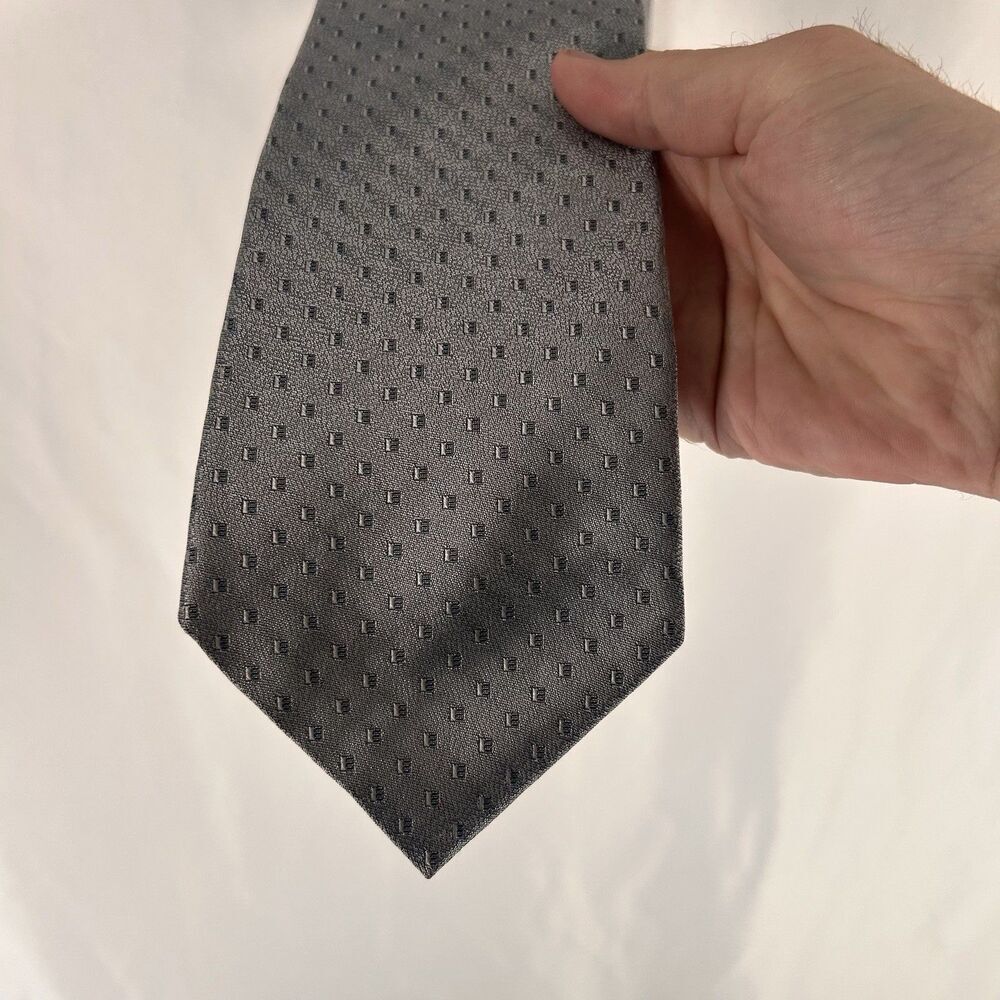 Jos A Bank 100% Silk Tie Men's 57" Grey Square Corporate Collection 4" Wide